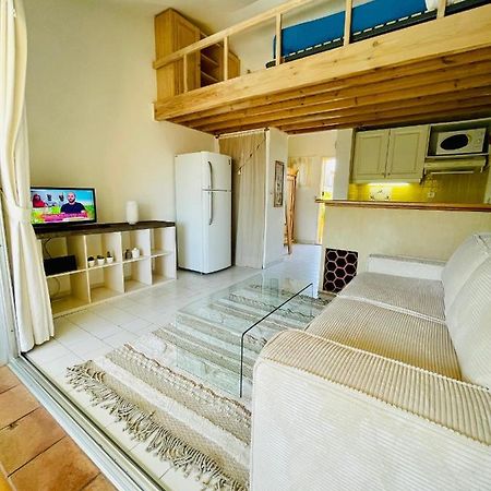 Bel Appartement Avec Mezzanine, Vue Mer Et Piscine Cogolin Εξωτερικό φωτογραφία