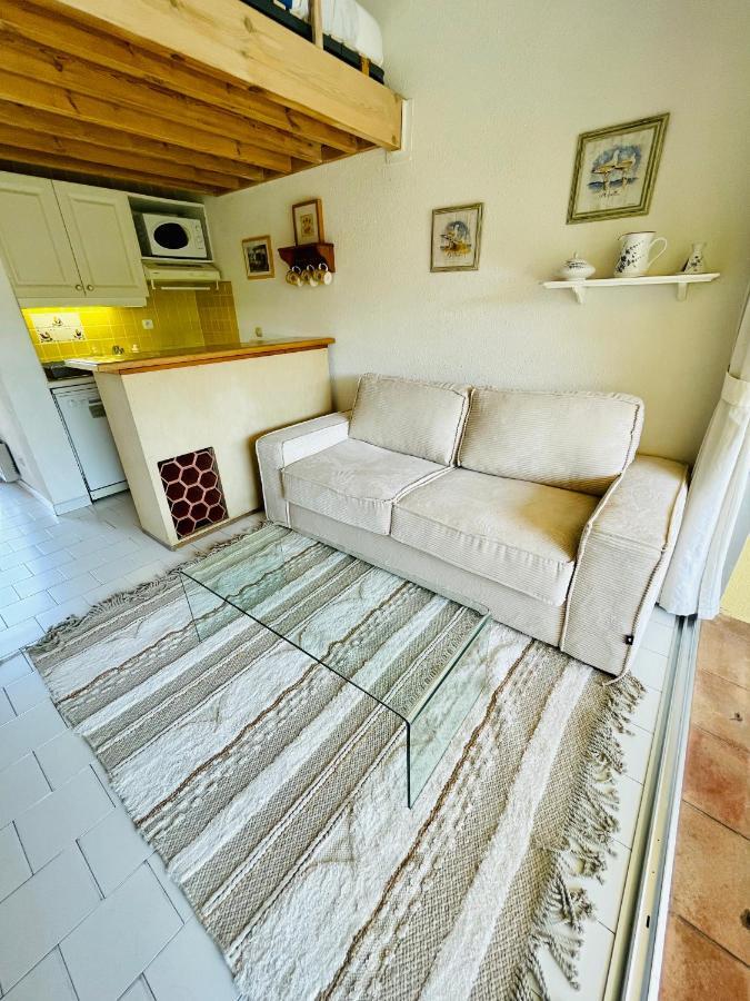 Bel Appartement Avec Mezzanine, Vue Mer Et Piscine Cogolin Εξωτερικό φωτογραφία